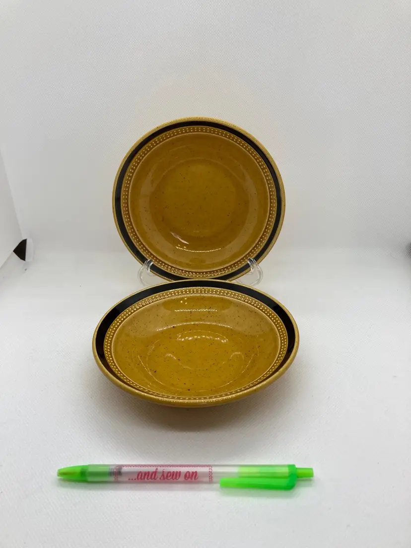 Vintage 1970 Fuji-Stone Tahiti Stoneware Japan fruit plate