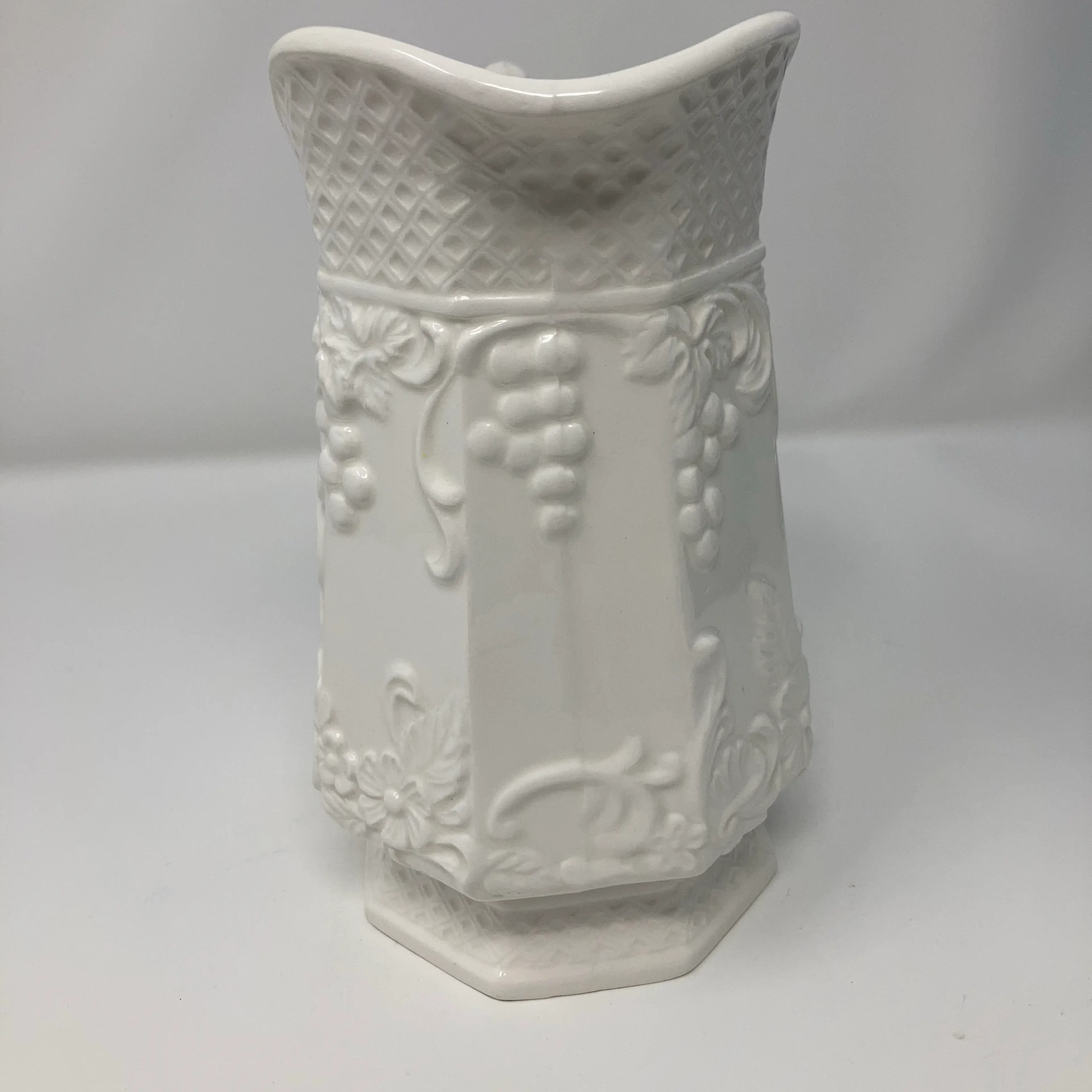 Image 2 of 9