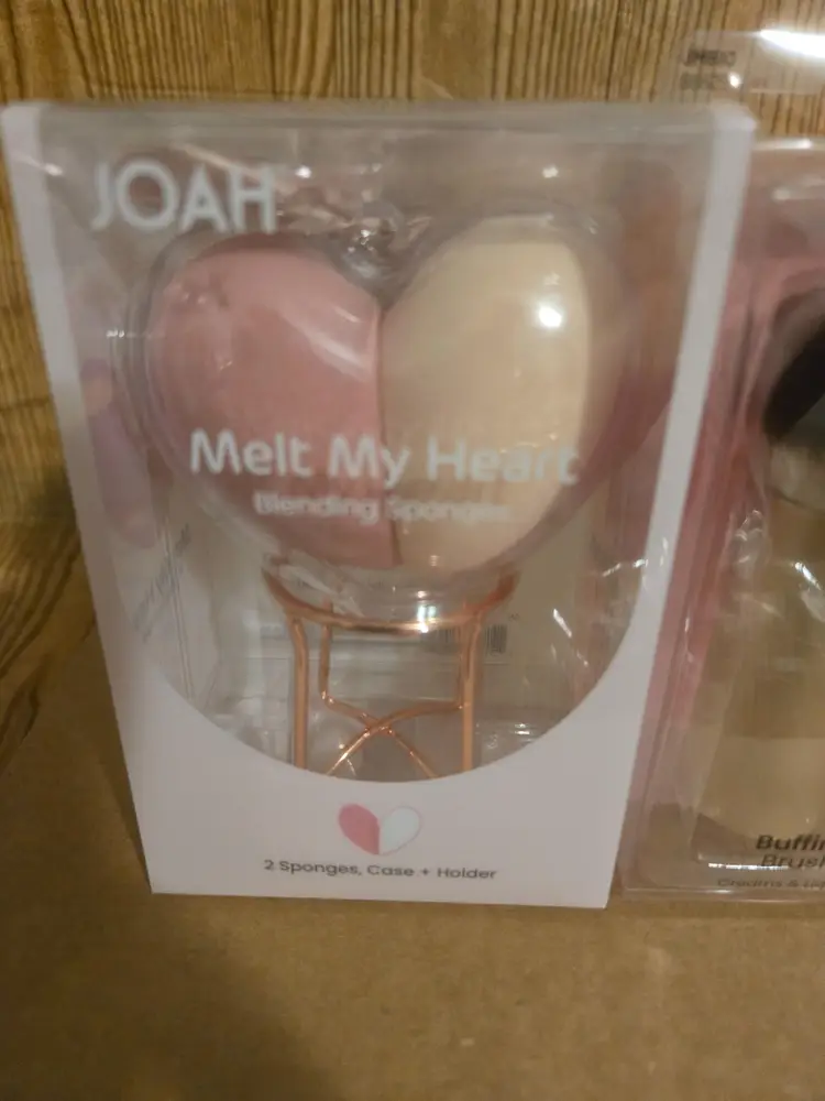 JOAH 2 pack sponges + Brush