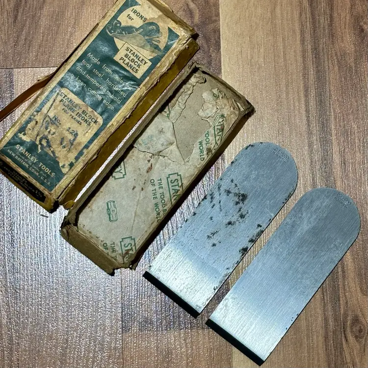 NOS Stanley No. 120 Block Plane Irons in Original Pasteboard Box 2 Irons 1-5/8"