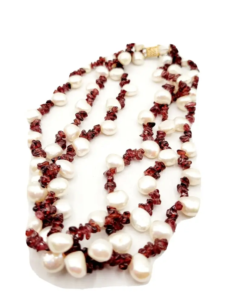 Vintage Estate Cultured Baroque Pearls Garnet Necklace w/ 14kt Gold Clasp A2671