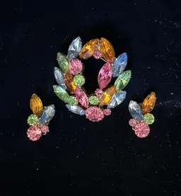 Vintage Pastel Color Rhinestone Pin & Earrings Set Pink Blue Green