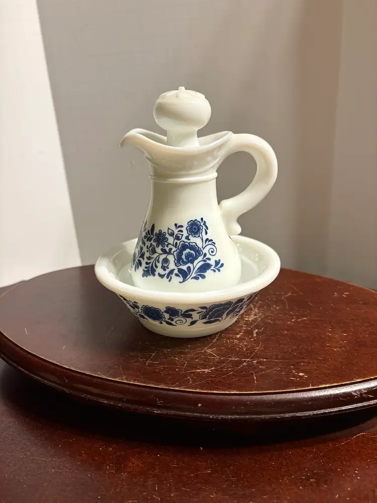 Avon Milk Glass “delft Blue” Wash Set
