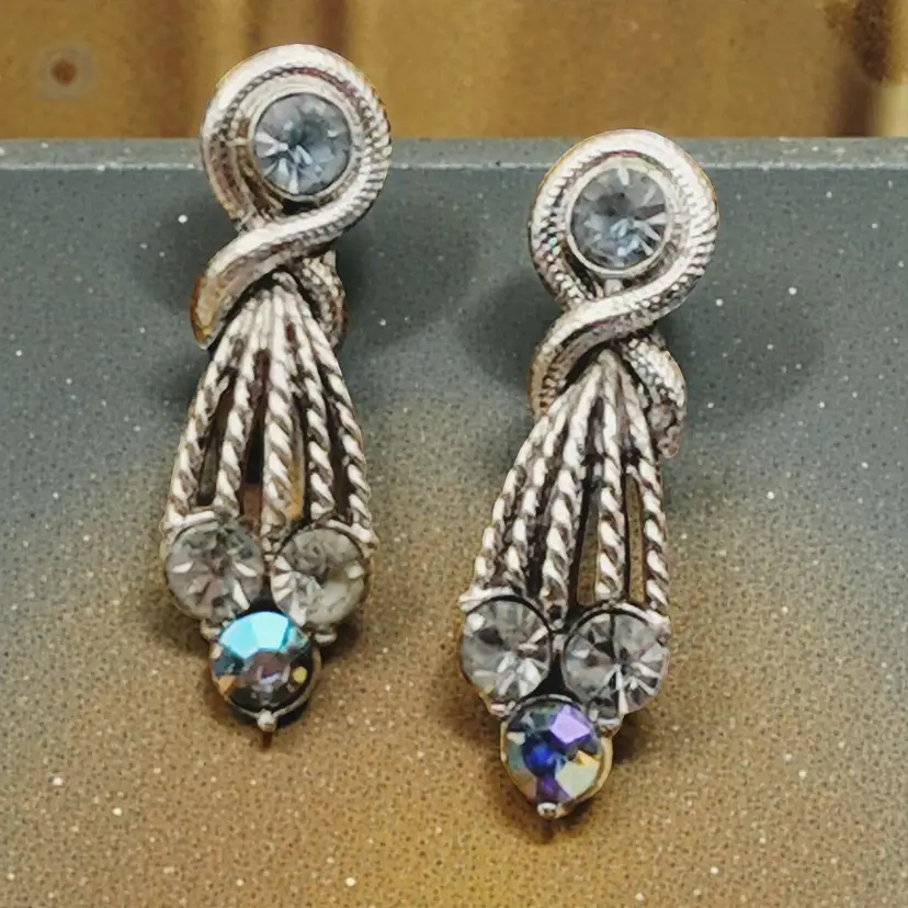 Vintage Coro Silver Tone Light Blue & Clear Rhinestone Dangle Clip On Earrings