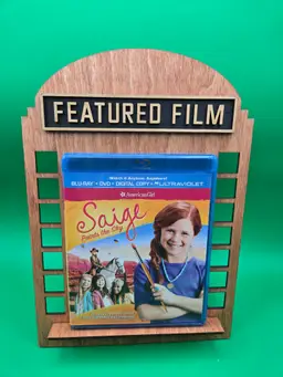 An American Girl: Saige Paints the Sky (BLU RAY, DVD, 2013)