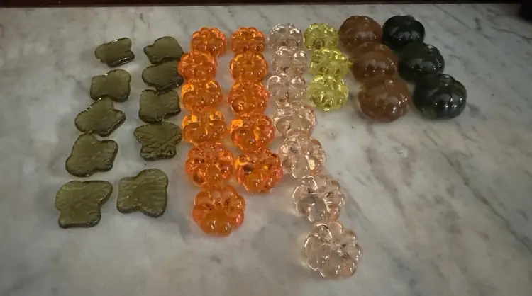 Thanksgiving Fall Pumpkin Leaves Mini Miniature Table Scatter Lot Of 37