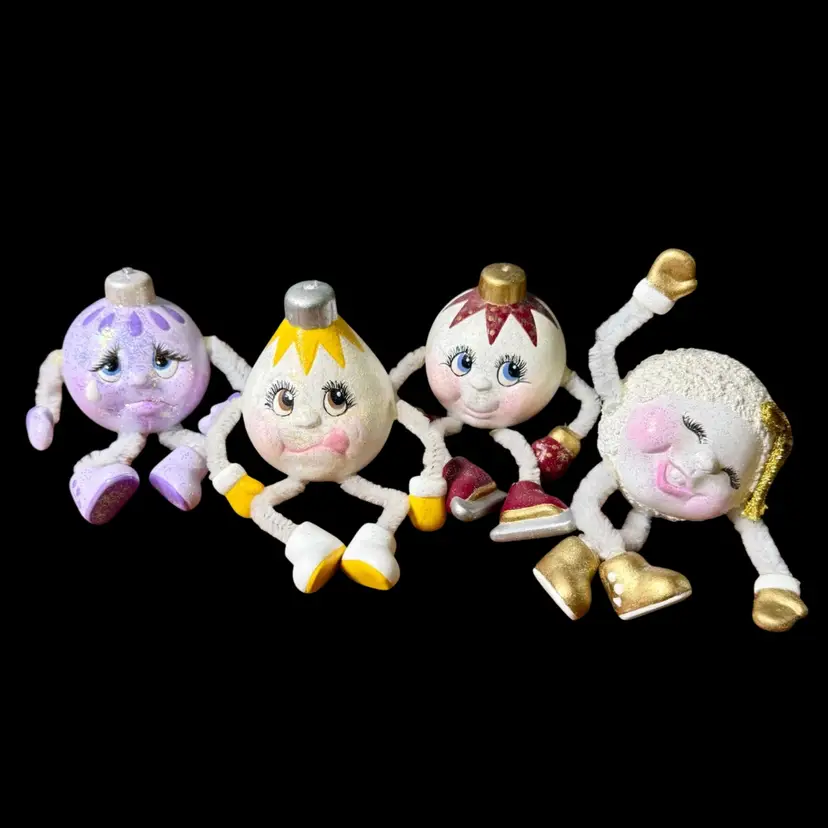 4 PC Vintage Ceramic Anthropomorphic Christmas Ornament Shelf Sitters