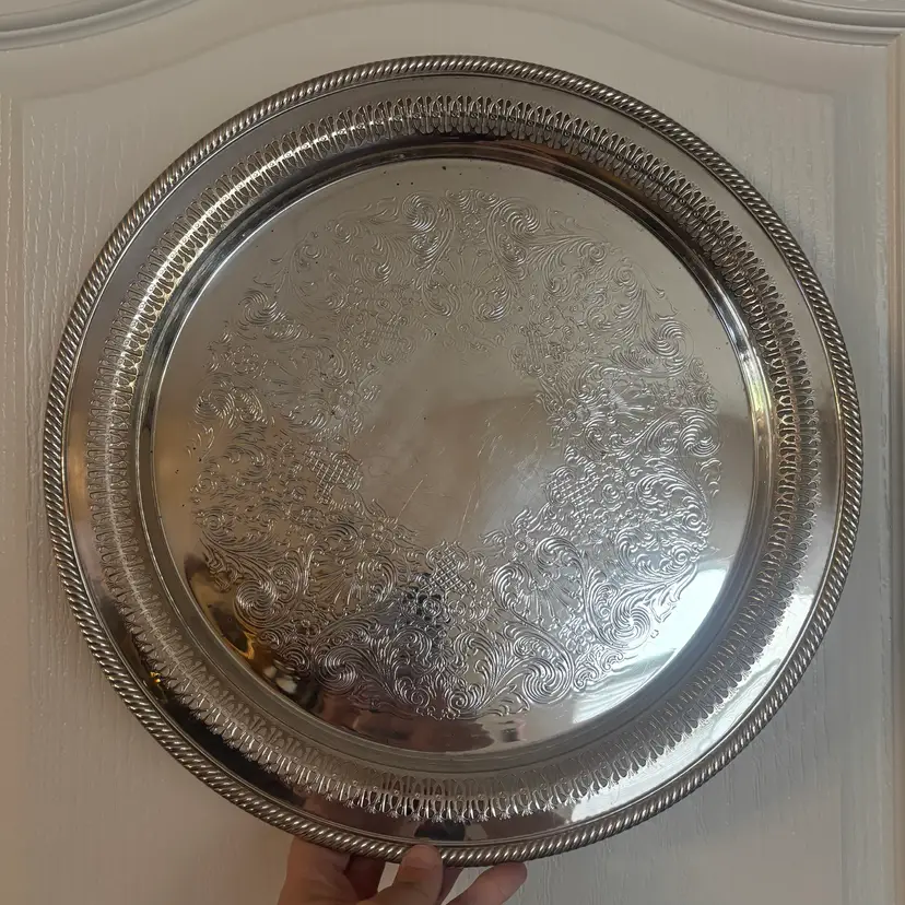 Vintage Wm Rogers Large Silver Plated Pierced Edge Etched Tray