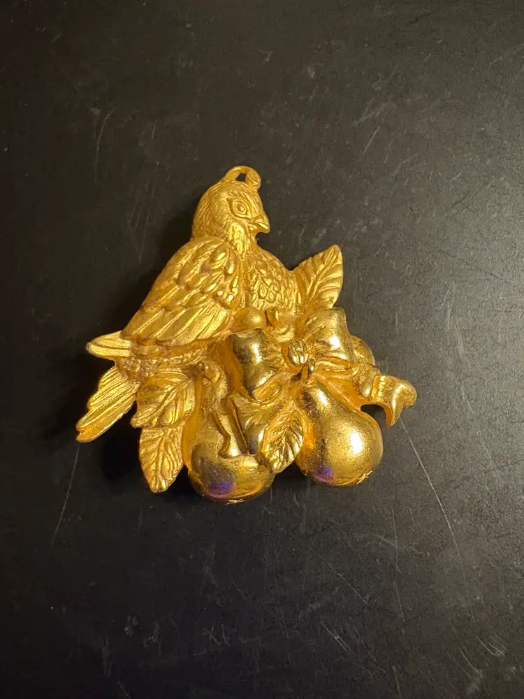 Robyn Rush Gold Tone Partridge In A Pear Tree Brooch