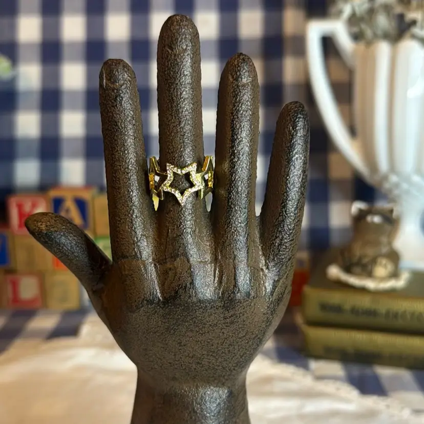 Gold-Tone & Rhinestone Star Ring - Size 6.5 Adjustable