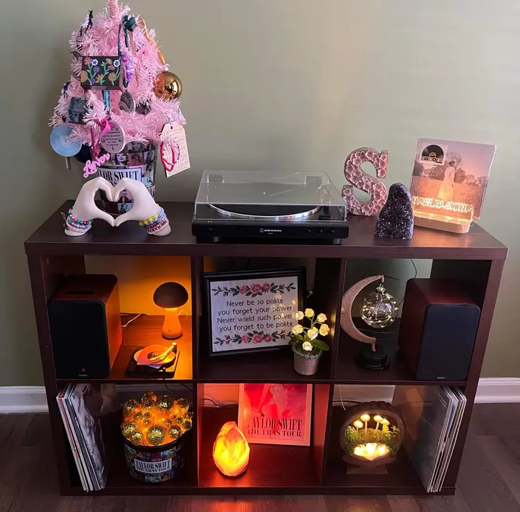 Custom Cross Stitching 