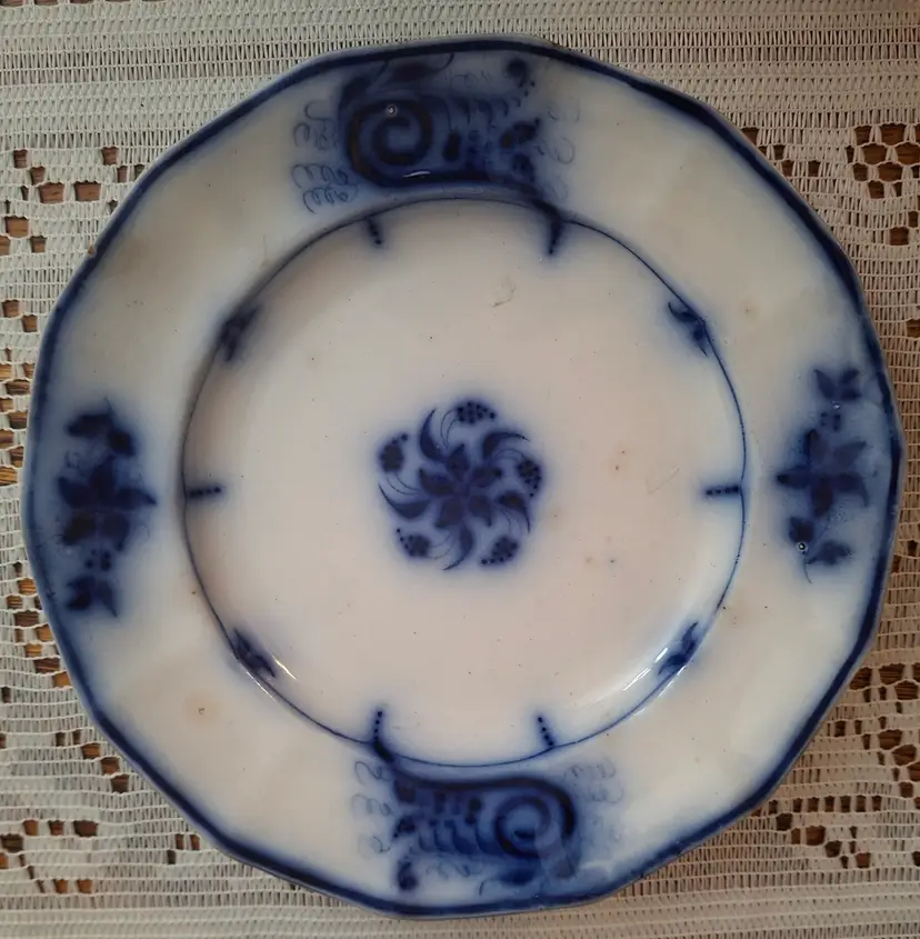 Antique Flow Blue Starflower Salad Plate