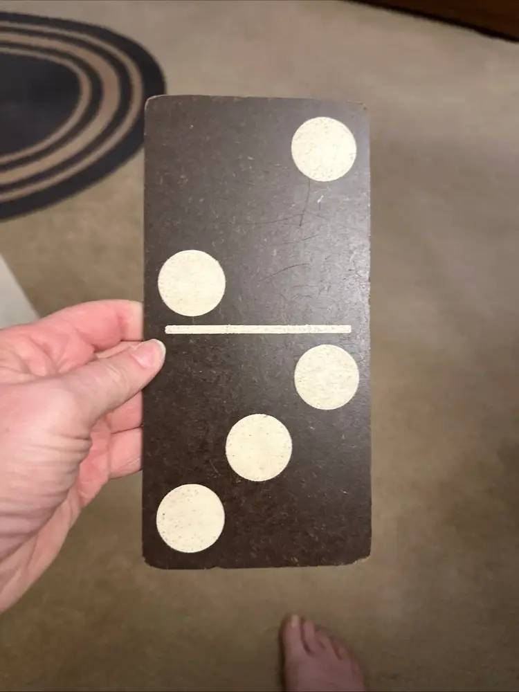 Vintage Large Dominoes Game In Wood  Dovetail Box & Lid.