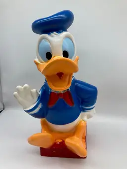 Vintage Walt Disney Productions Donald Duck Coin Bank Play Pal Plastics 10 3/4"