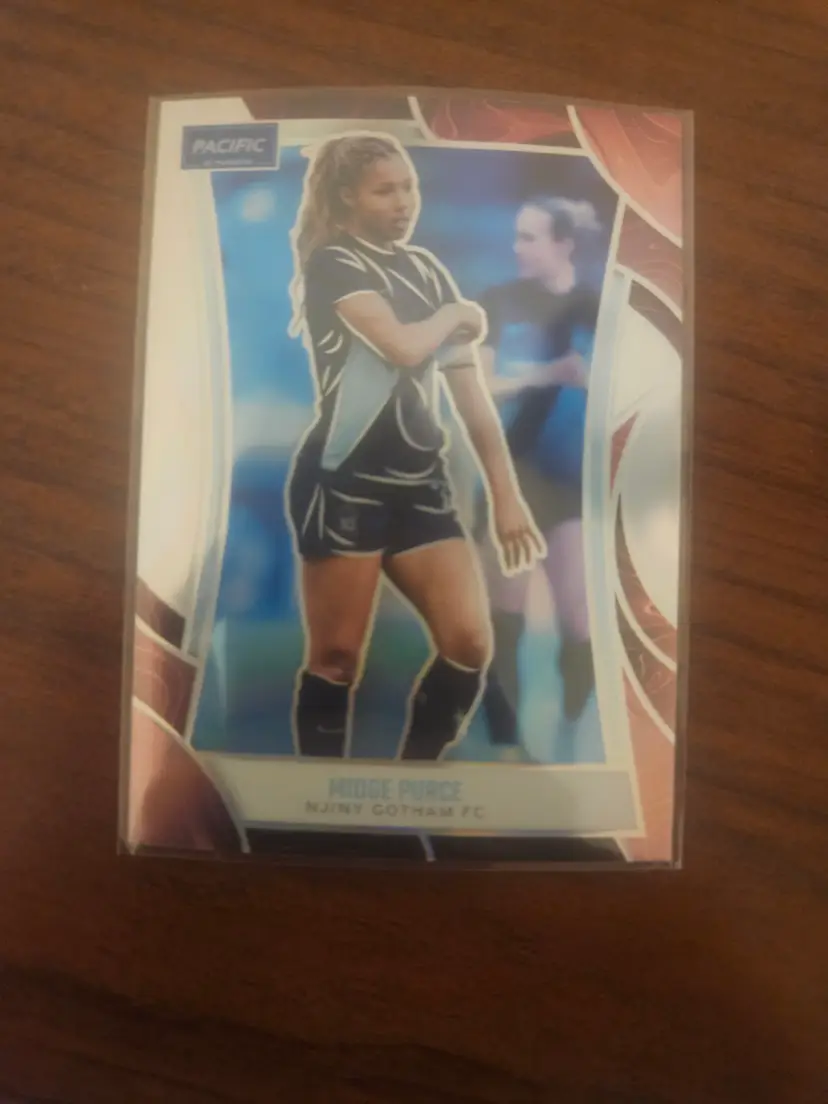 Midge Purce Pacific /35
