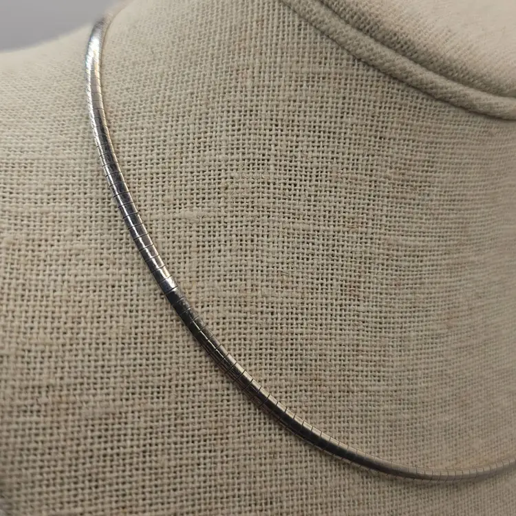 #103 Vintage Sterling Silver Italian Omega 17" Necklace- Marked 925 Italy