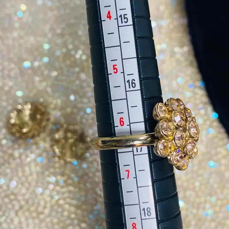 Vintage 6.5” Ring & Pierced Earrings Topaz