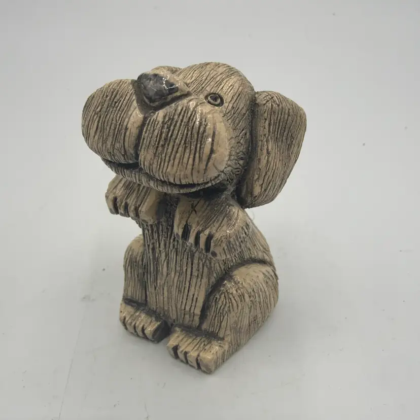 Artesonia Rinconada Begging Puppy