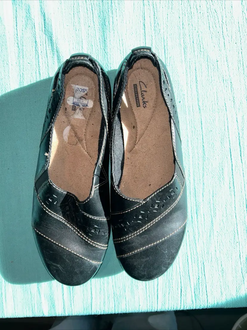 Clarks Slip On Loafer Shoes Womens Size 9 Wide Leather Casual Comfort Preown