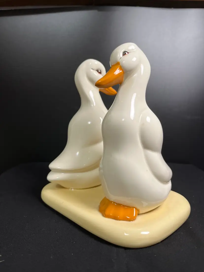1987 Ceramic Pair of Ducks-Use for a Napkin Holder or to Hold Children's Books-Lot 56