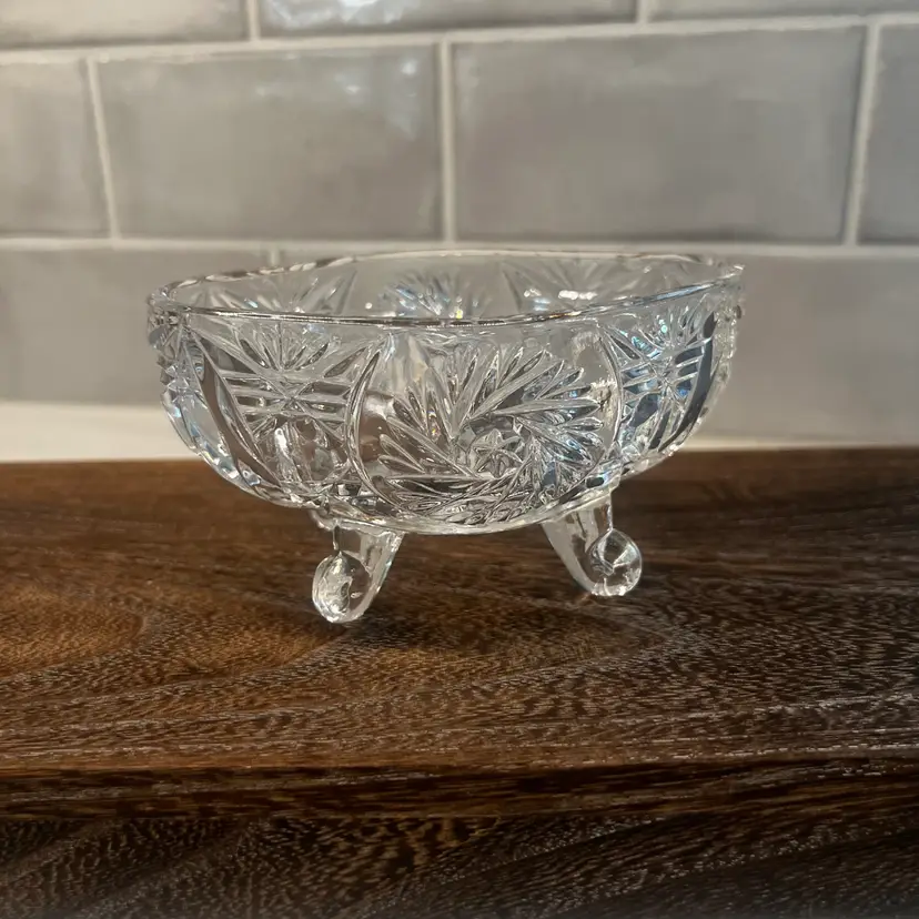 Vintage Art Deco Style Heavy Crystal Glass Bowl / Bonboniere 1940s