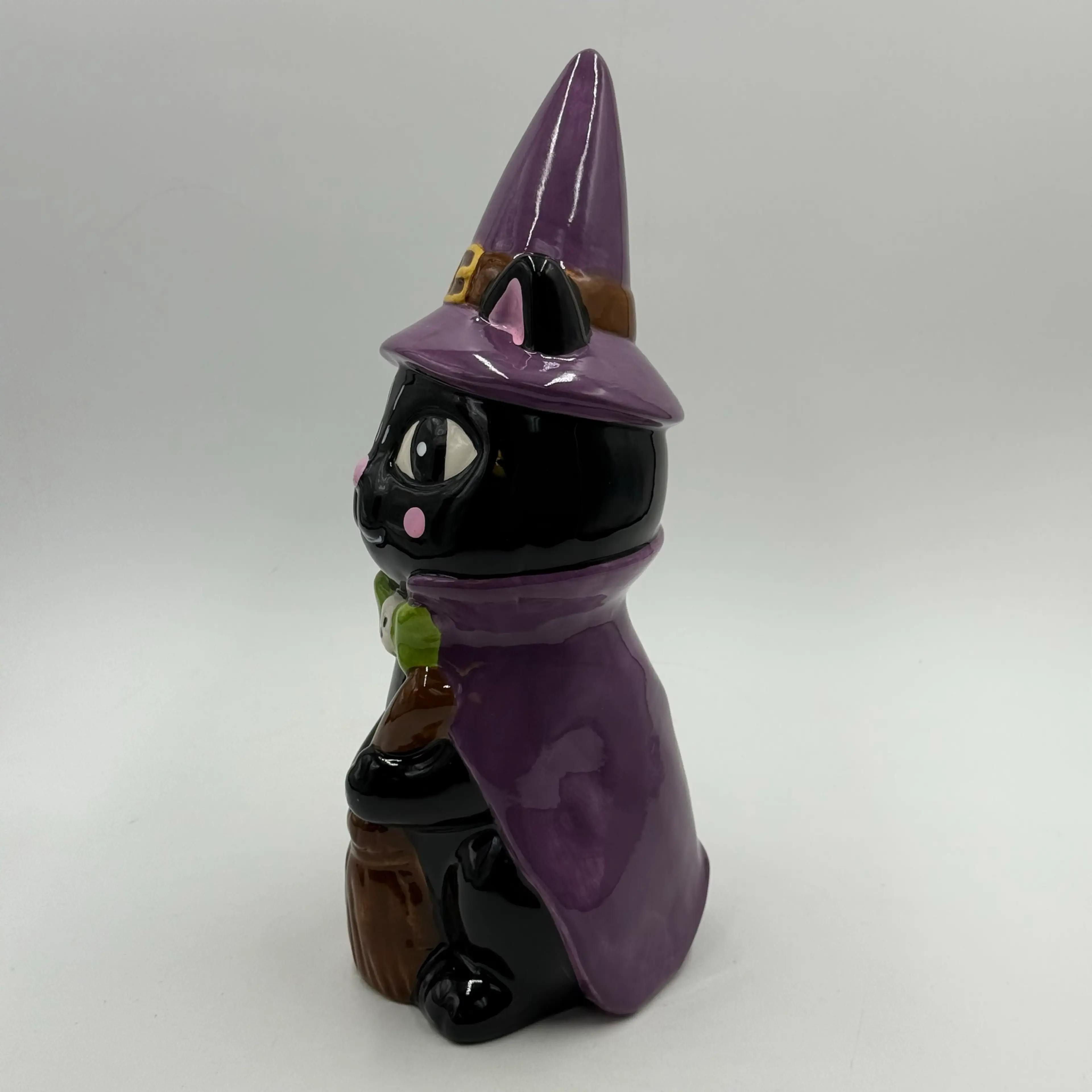 Image 2 of 14