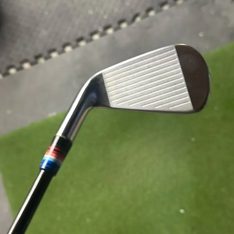 Titlist T200 4 Iron W Tour Ad Shaft