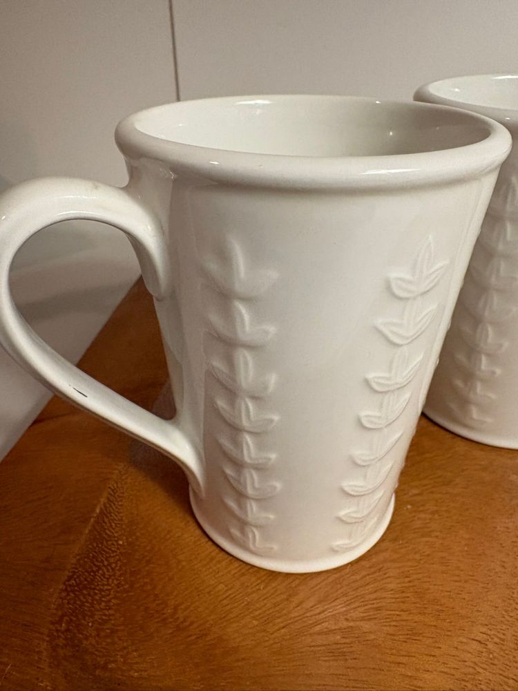 4 Portmeirion Britain OPTIONS Susan Williams Ellis White Laurel Beaker Mugs
