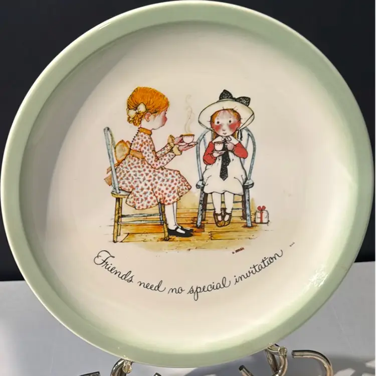 1972 Holly Hobbie Collectors Plate