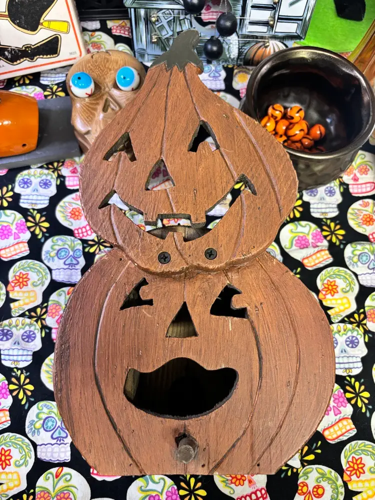 Double Pumpkin Wooden Birdhouse/Birdfeeder 12”