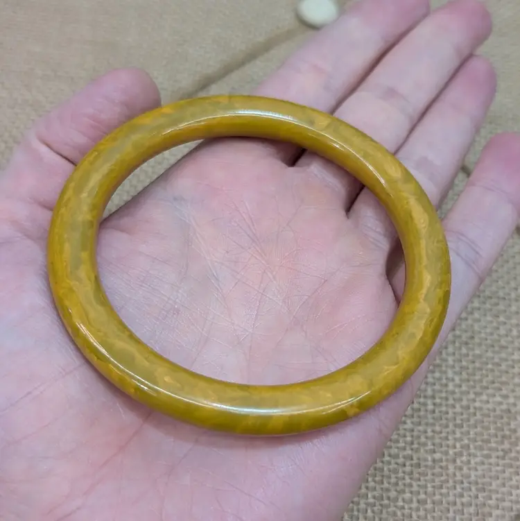 Vintage Marbled Mustard Yellow & Pea Soup Green Bakelite Bangle Rounded