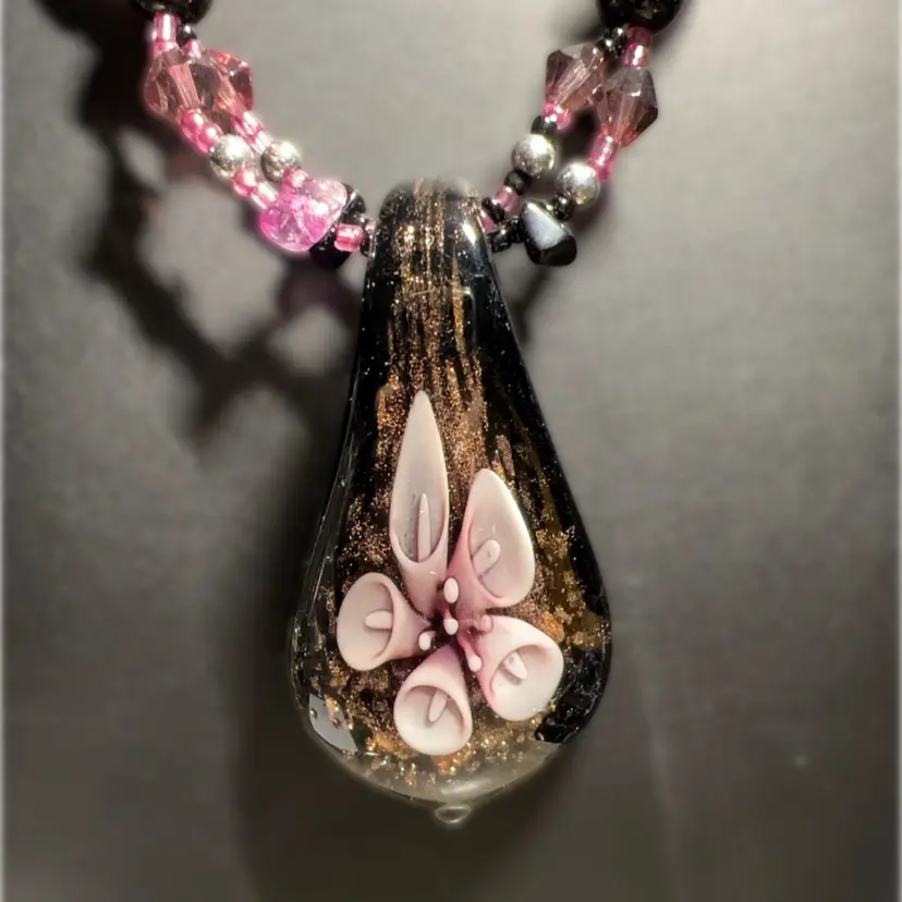 18” Art Glass Beaded Necklace With Matching Hook Back Pierced Earrings