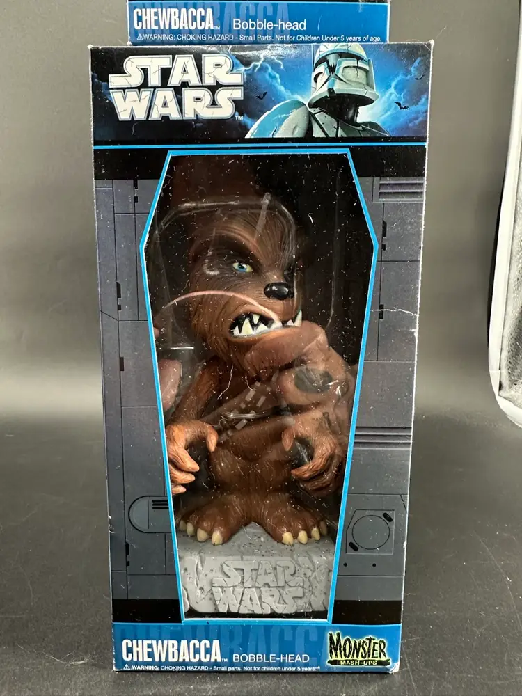 2010 Star Wars Chewbacca MONSTERS Bobble Head Lot