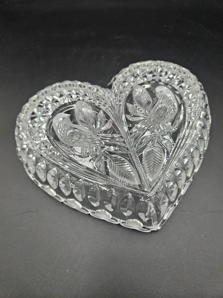 Hofbauer Byrdes Crystal Heart Bowl READ Condition