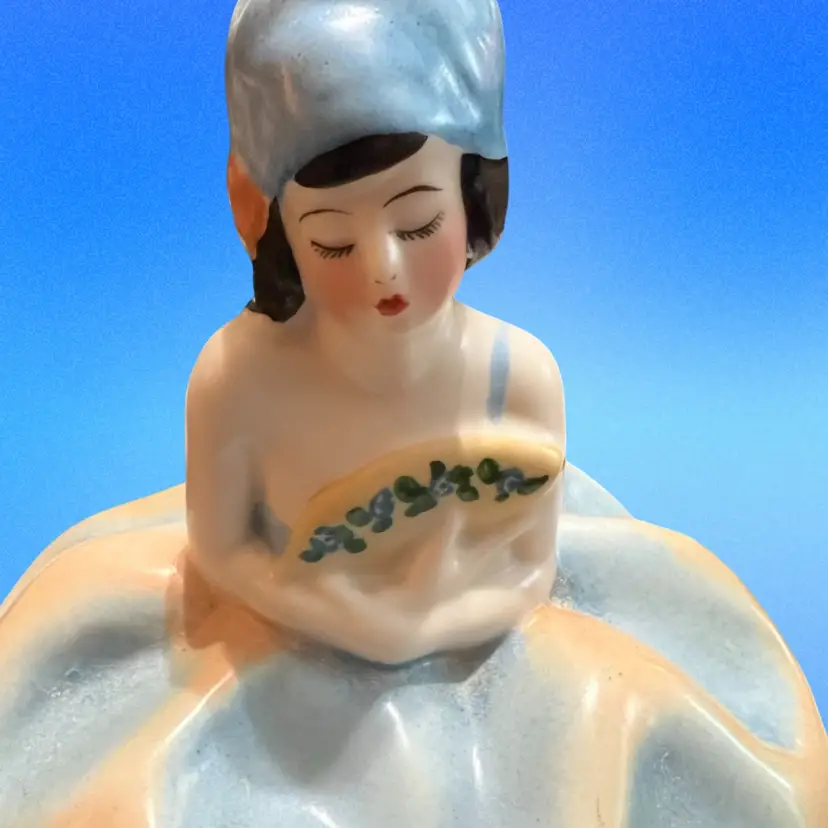 Fulper, Art Deco,hand Painted Gorgeous  Lady Pottery Powder Jar In Soft Pastel Colors. Absolutely Mint… No Chips, Scratches, Repairs, Cracks. Super Rare!!! An Absolute Must Have For Vintage Pottery Collectors 🫶🏻 6.5” Tall