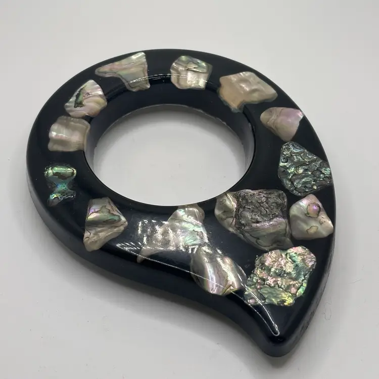 Black lucite abalone shell trivet 6.5”