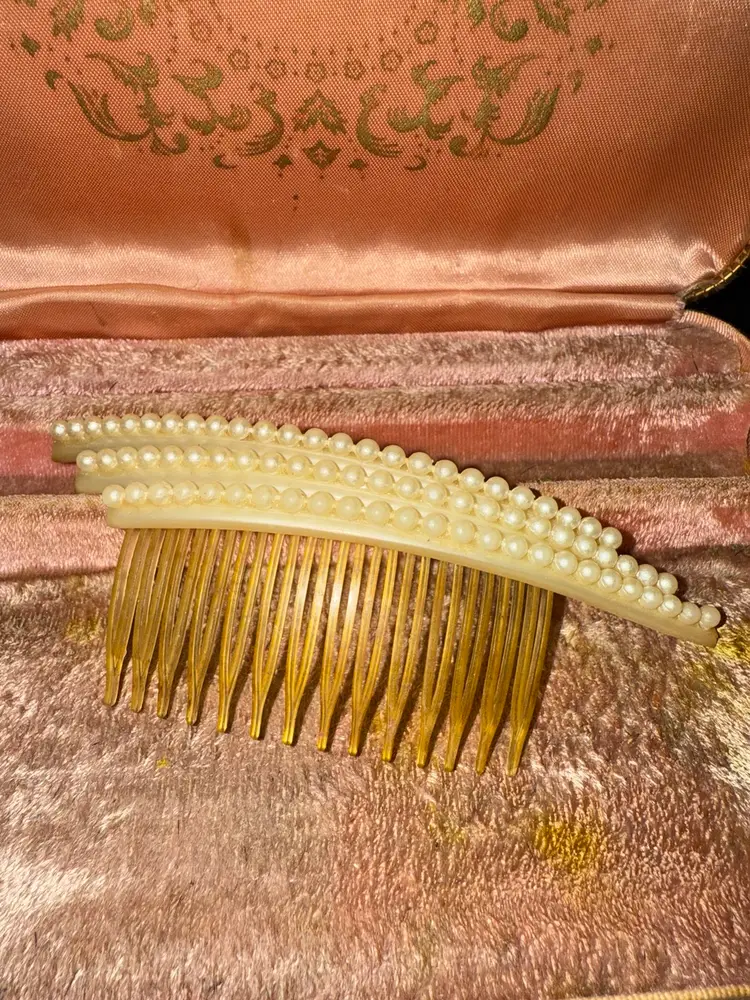 Vintage Hair Comb