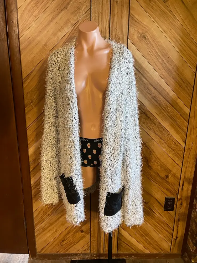 Calvin Klein Women’s Large Fuzzy Long Gray Open Cardigan Flawed