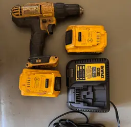BIG PRICE CUT!  DeWALT 20 V Cordless Drill with two 4-aH batteries and advanced charger