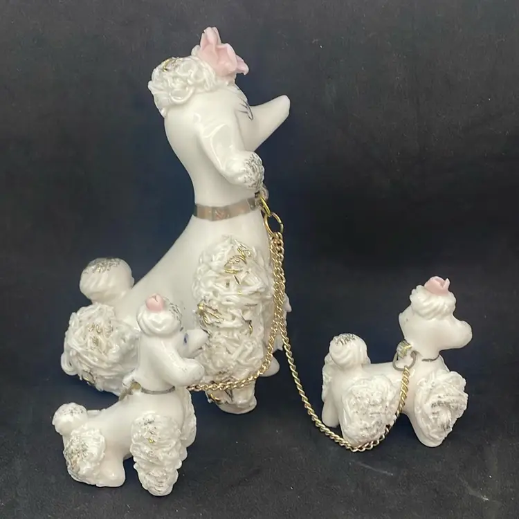 Lefton Poodle Family Mom W/2 Pups