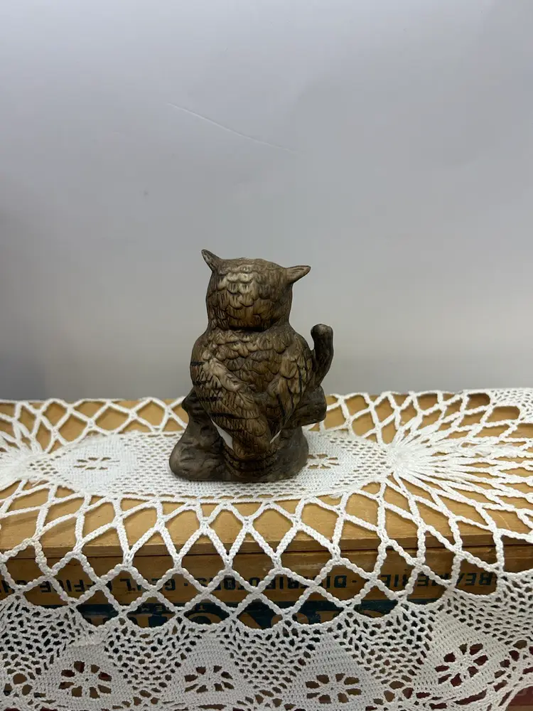 HOMCO Ceramic owl 3 1/4”