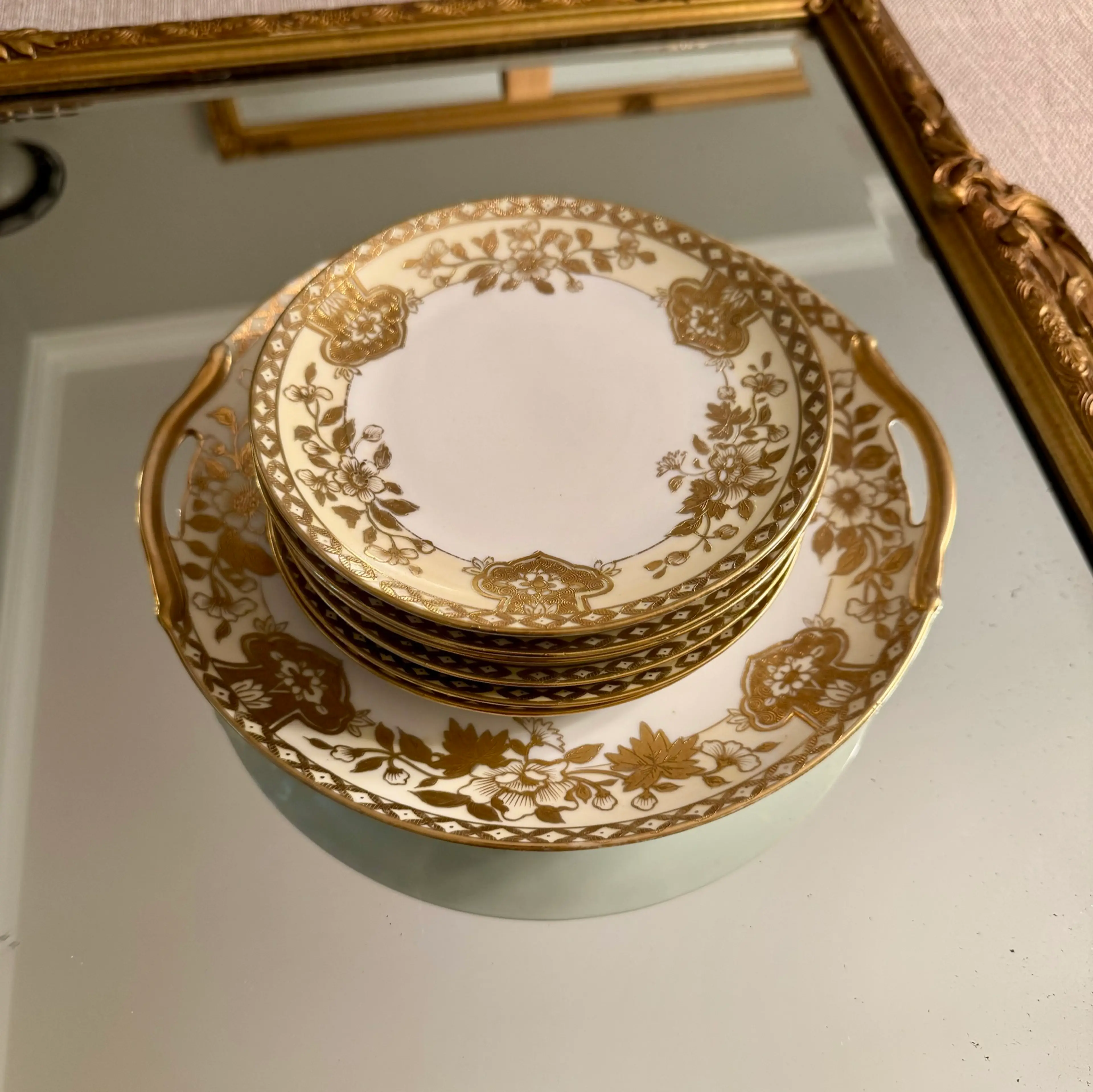 Image 2 of 11