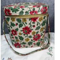 Vintage Floral Thermos + Insulated Lunch Box Set – Retro Red & Yellow Flowers, 60s-70s Picnic Travel Combo
