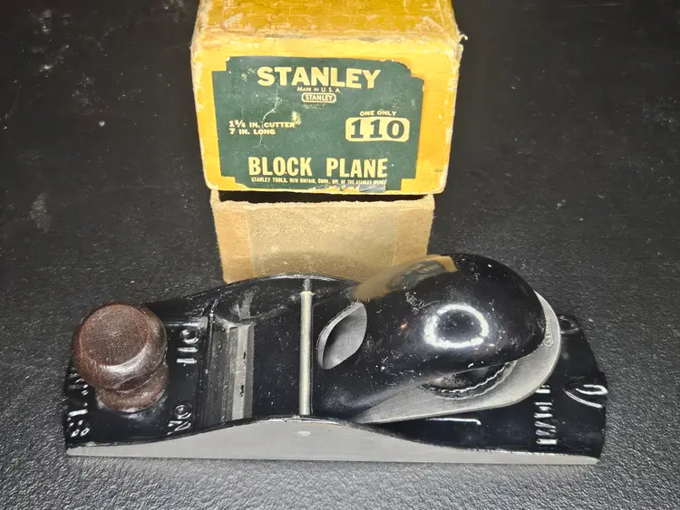 Stanley No. 110 block plane in original box