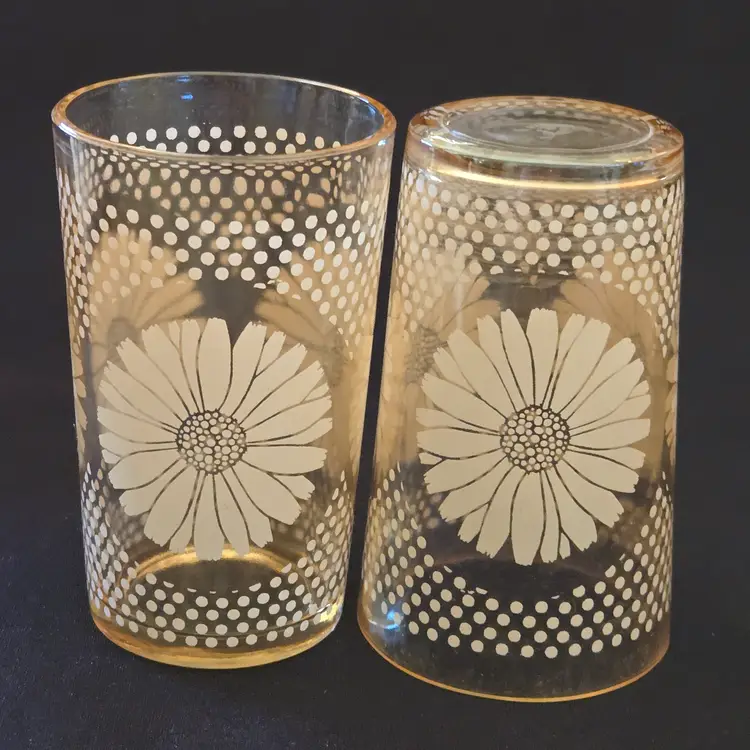 Juice Drinking Glasses Daisy Dots 3⅞" Tall Barware 2 in Set Vintage with Condition Issues