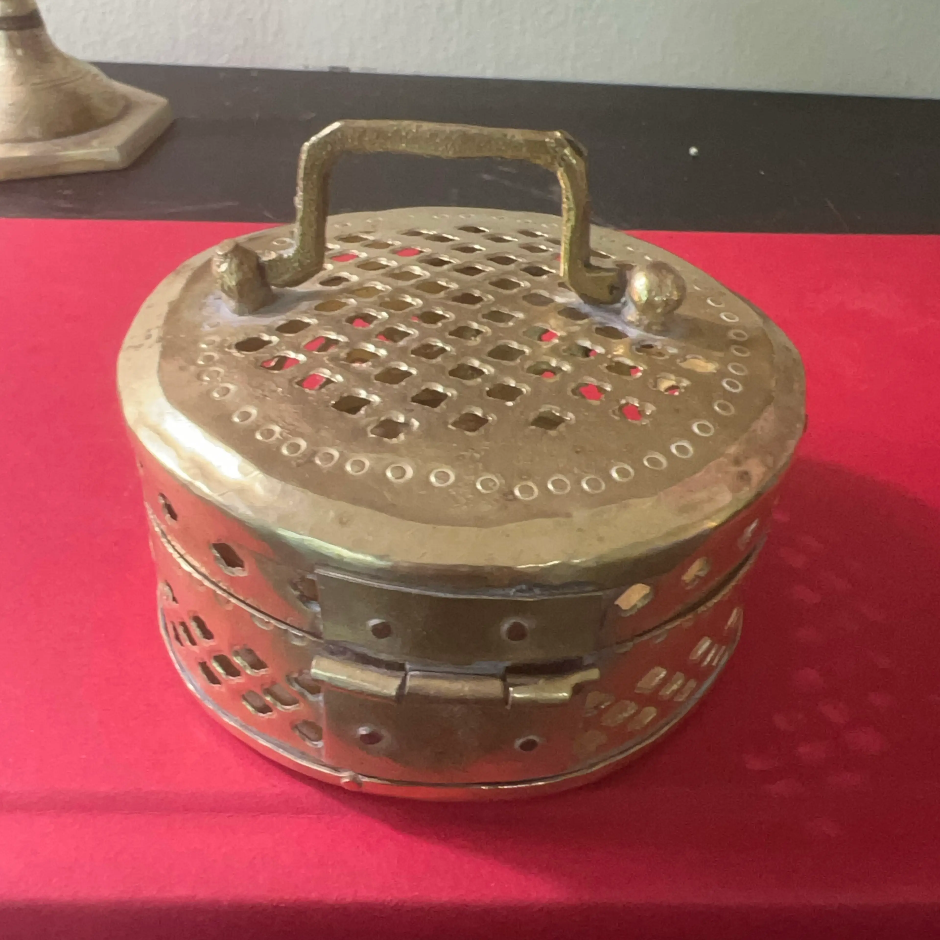 Image 3 of 5