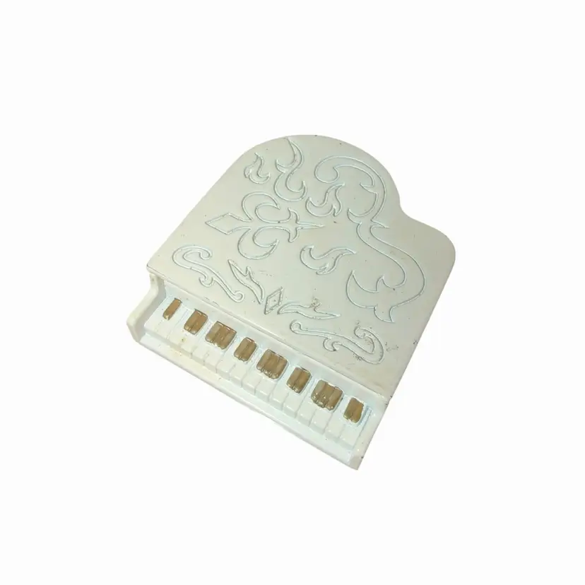 Vintage Elgin Mini Baby Grand Piano Quartz Clock