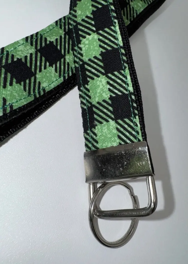 Lanyard Keychain  Key Holder Wristlet Green Plaid Pattern NEW Handmade 20”