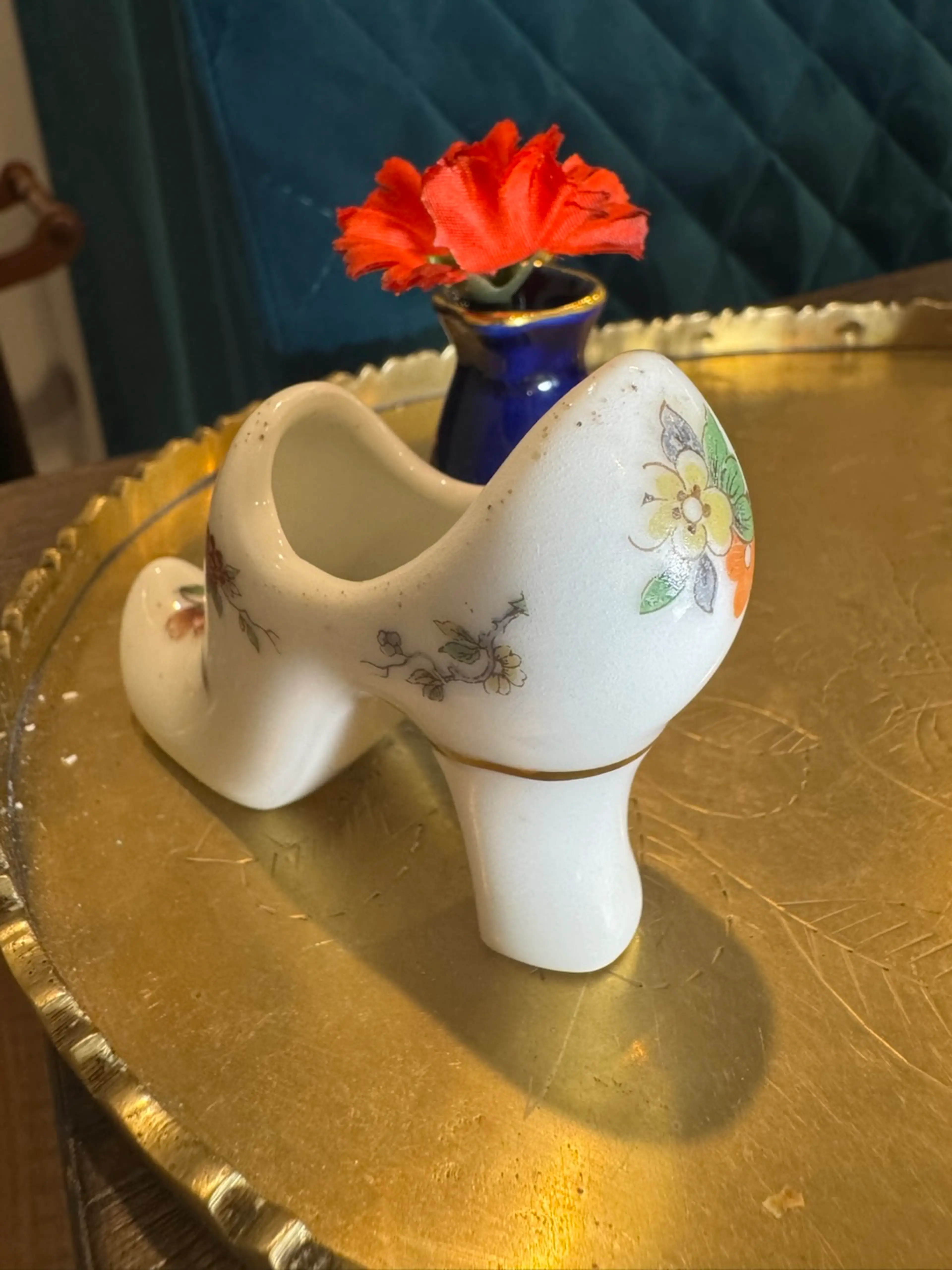 Image 2 of 3