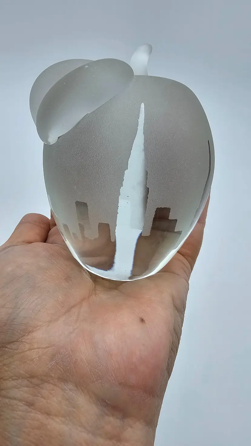 36. Vintage NY Skyline Glass Apple Paperweight